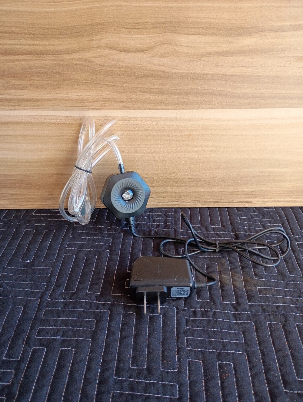 Inline Aquarium Air Pump with Clear Tubing